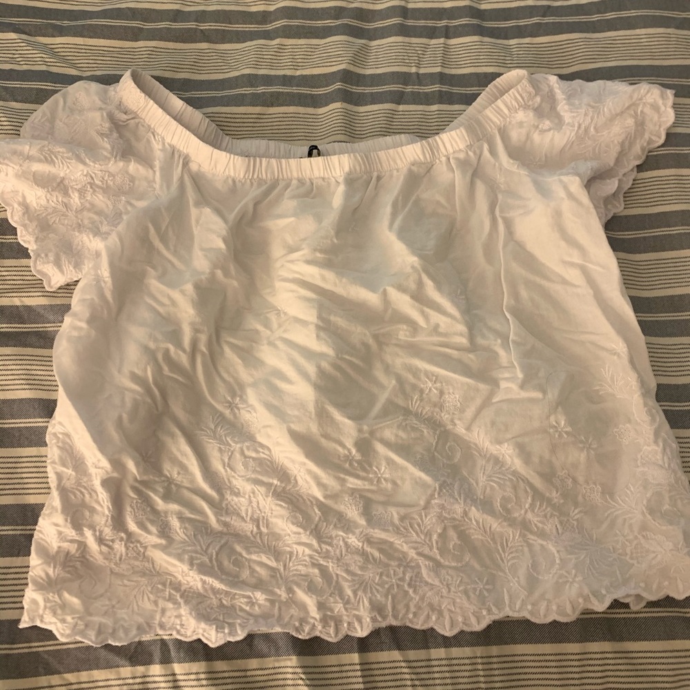 Abercrombie and Fitch off the shoulder blouse